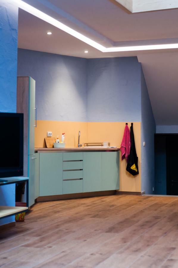 Ura Hostel Прізрен Екстер'єр фото