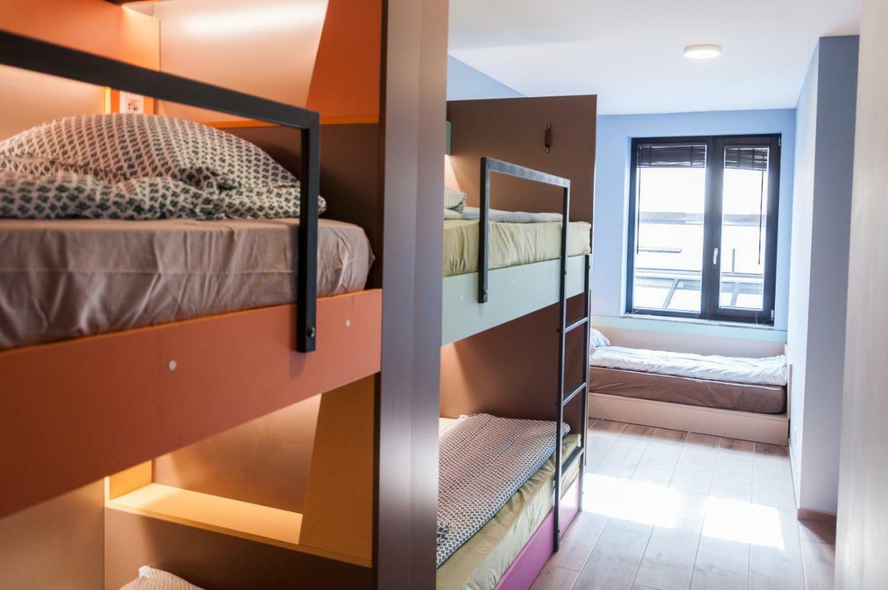 Ura Hostel Прізрен Екстер'єр фото